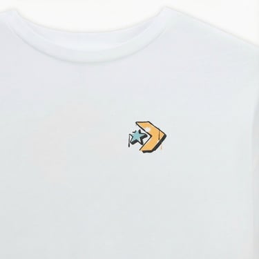  Converse Kadın Oversized Fit Grafik Baskılı Beyaz T-Shirt