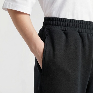  Converse Kadın Star Chevron Siyah Şort