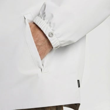  Converse Erkek Beyaz Yağmurluk