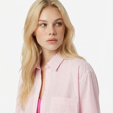  Lacoste Kadın Oversize Fit Çizgili Pembe Gömlek
