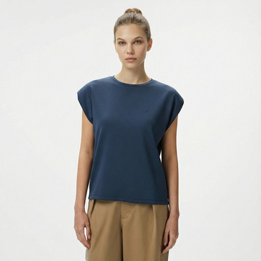  Nautica Kadın Lacivert Regular Fit T-Shirt