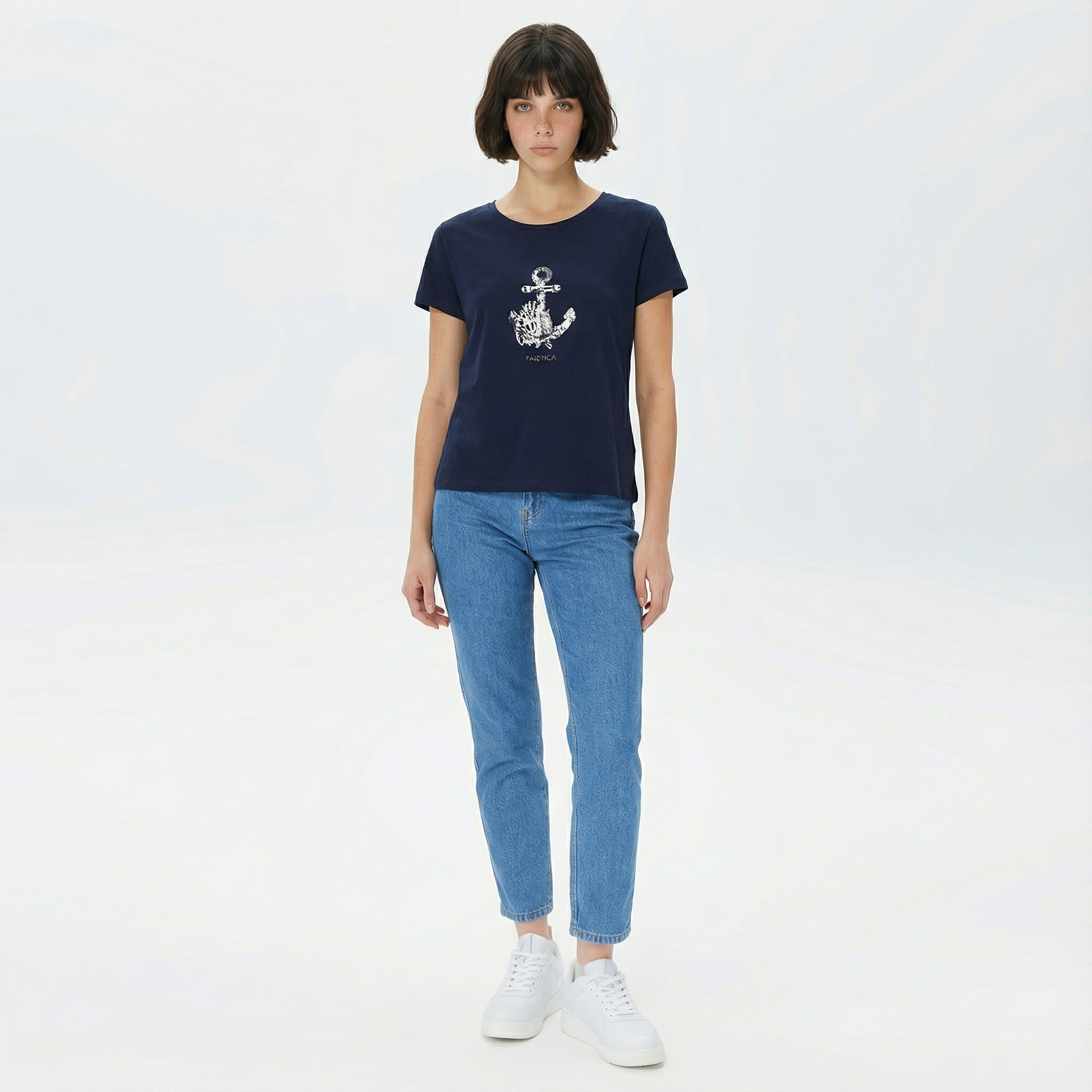  Nautica Kadın Lacivert Relaxed Fit T-Shirt