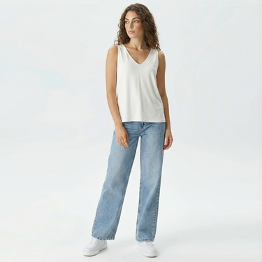  Nautica Kadın Beyaz Relaxed Fit V Yaka T-Shirt