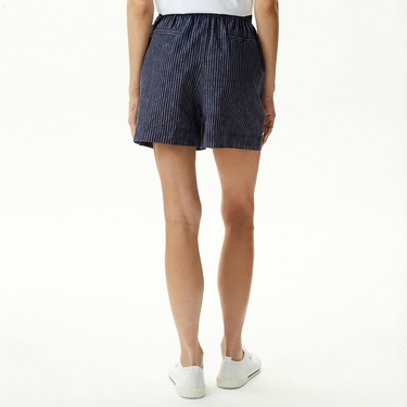  Nautica Kadın Lacivert Relaxed Fit Çizgili Şort