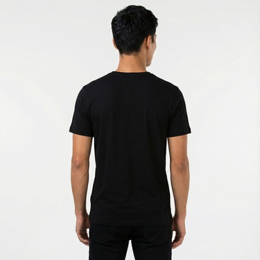  Nautica Erkek Siyah Standart Fit T-Shirt