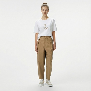  Nautica Kadın Beyaz Regular Fit Nakışlı T-Shirt