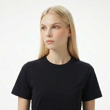  Brooks Brothers Bisiklet Yaka Arkası Fermuarlı Kadın Siyah T-Shirt