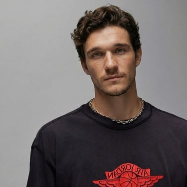  Jordan Rare Air Erkek Siyah T-Shirt