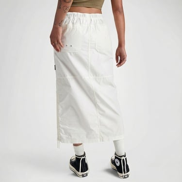  Converse Classic Kadın Beyaz Etek