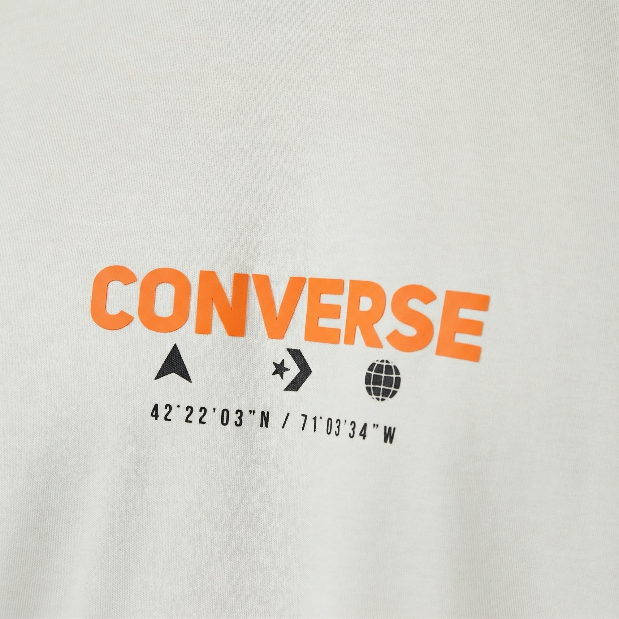 Converse Star Chevron Baskılı Oversize Fit Erkek Beyaz T-Shirt