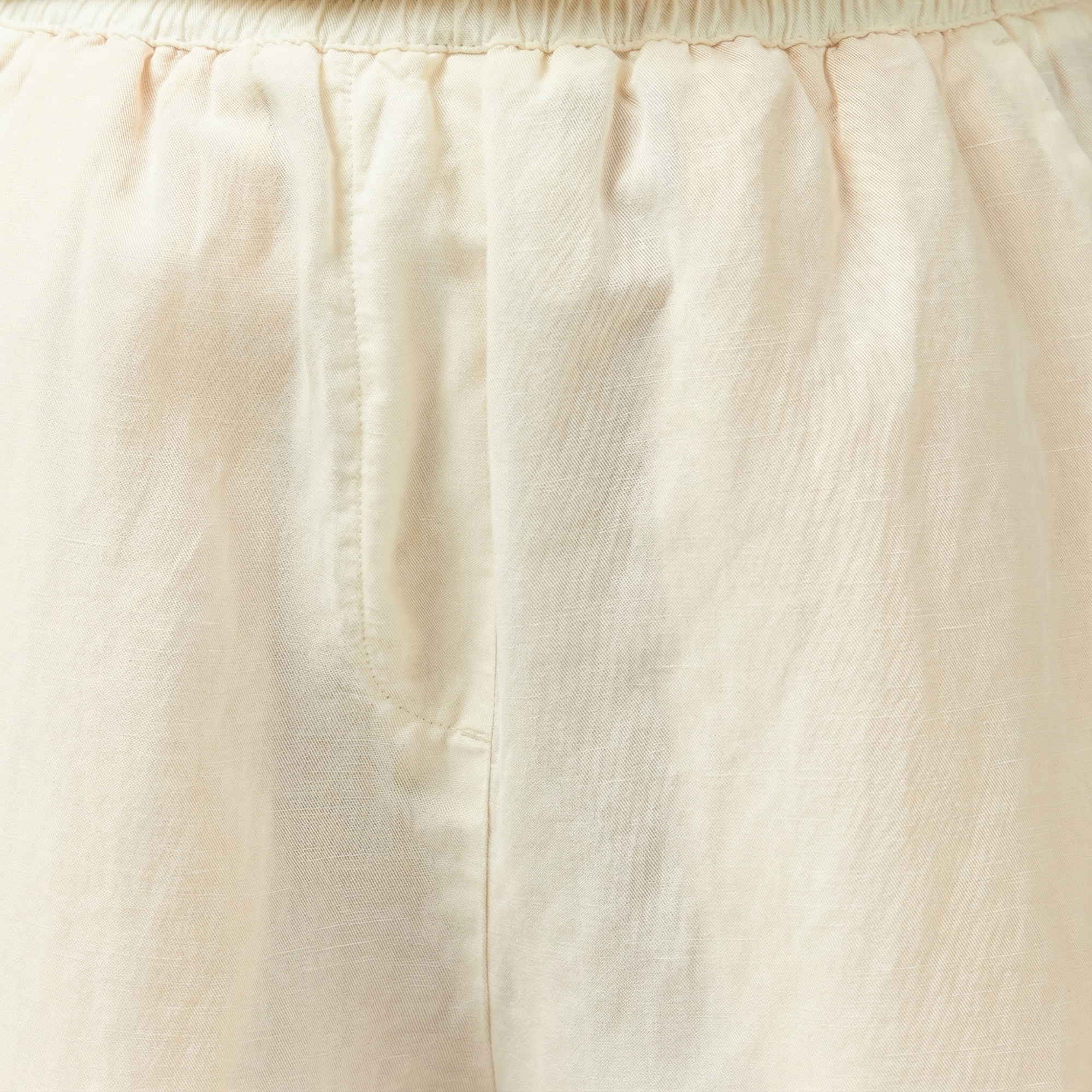 Lacoste Kadın Regular Fit Beyaz Bermuda Şort