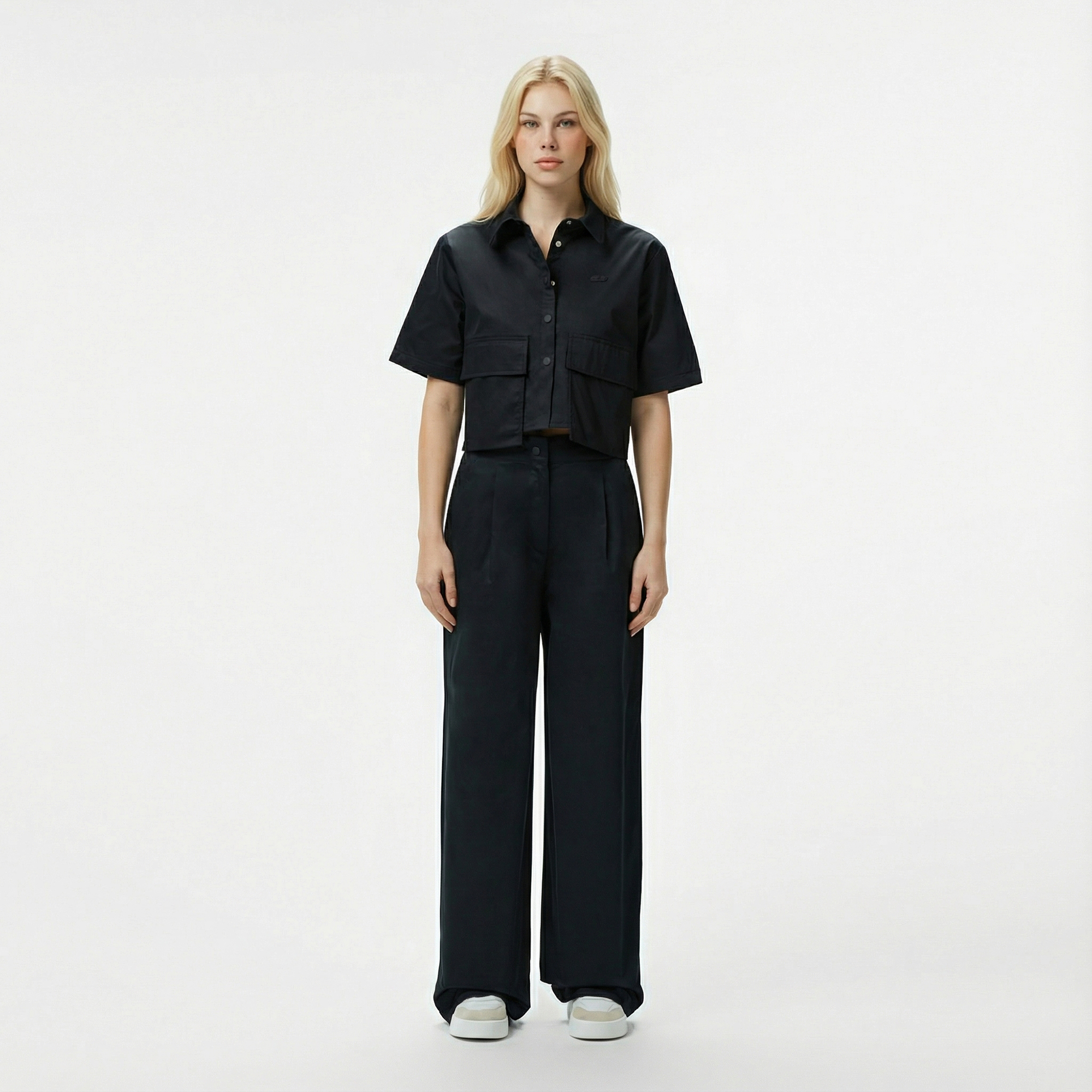  Lacoste Kadın Regular Fit Yarım Kollu Siyah Gömlek