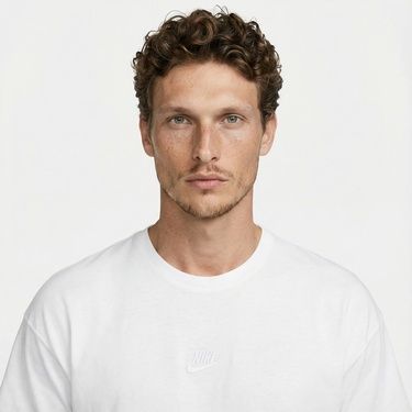  Nike Sportswear Premium Essentials Erkek Beyaz T-Shirt