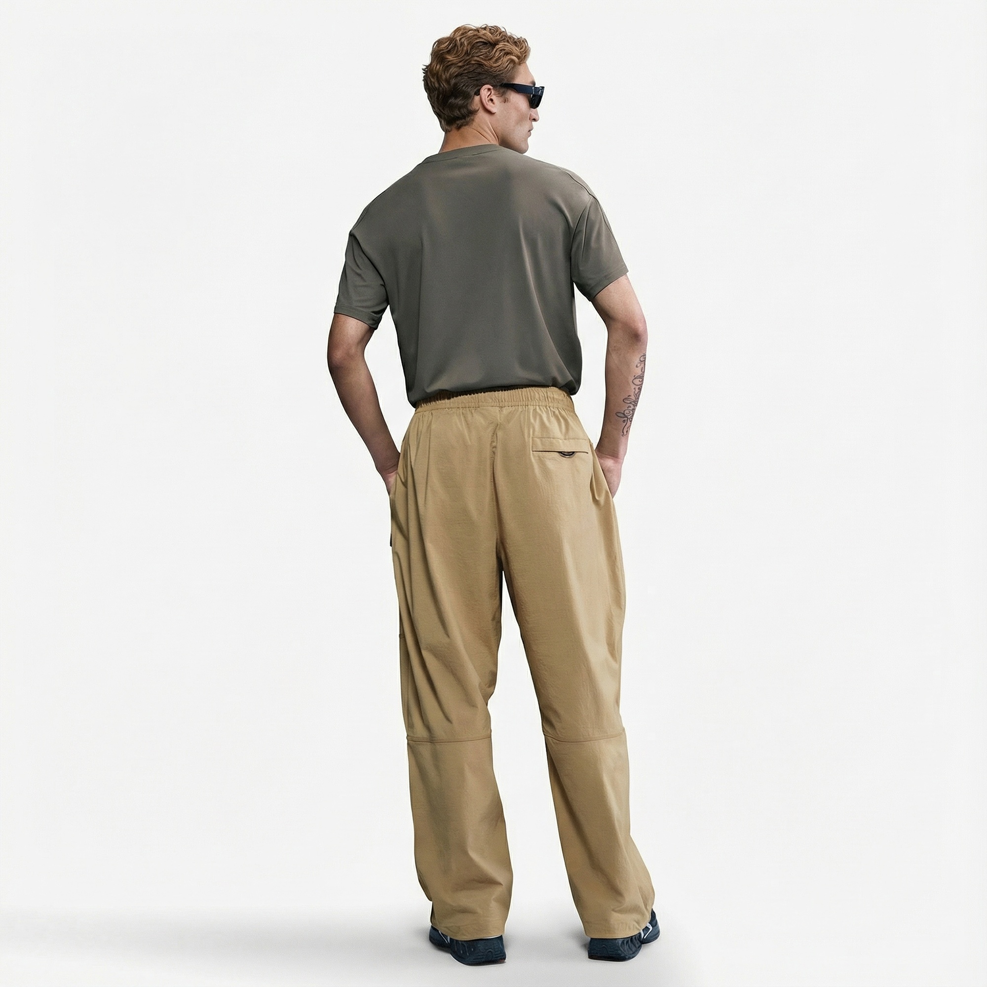 Nike Tech Woven Erkek Bej Eşofman Altı