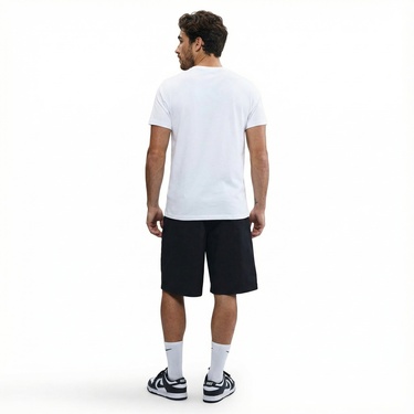 Nike Sportswear Erkek Beyaz T-Shirt