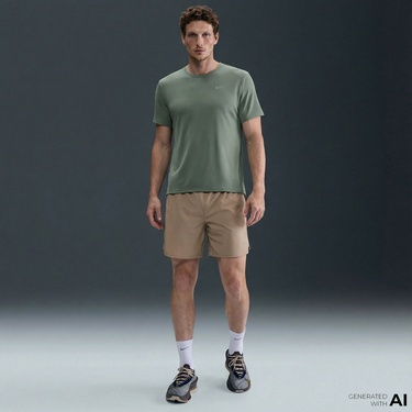  Nike Dri-Fit Miler Erkek Yeşil T-Shirt