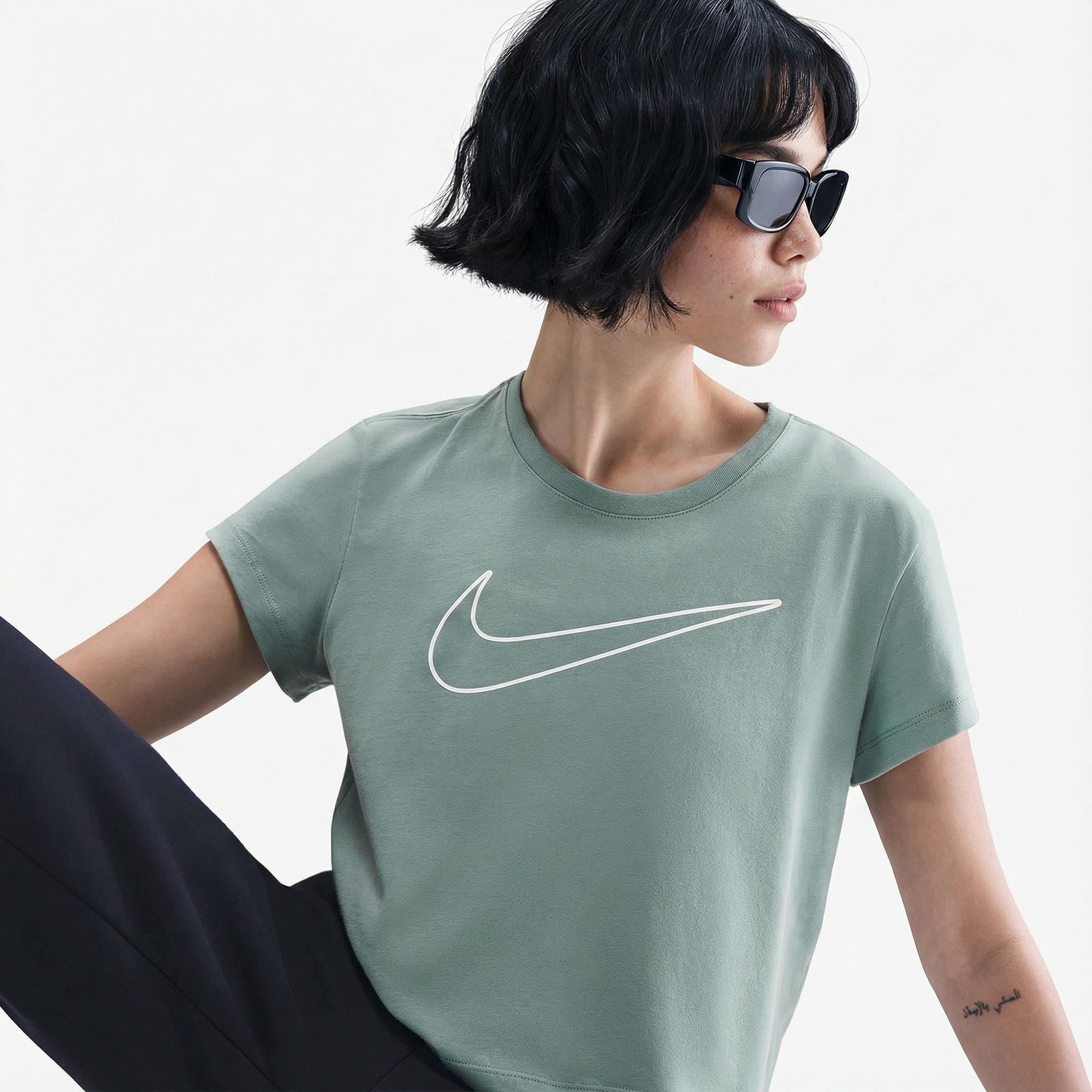 Nike Sportswear Club Kadın Yeşil T-Shirt