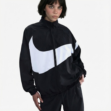  Nike Sportswear Logo Kadın Siyah Ceket