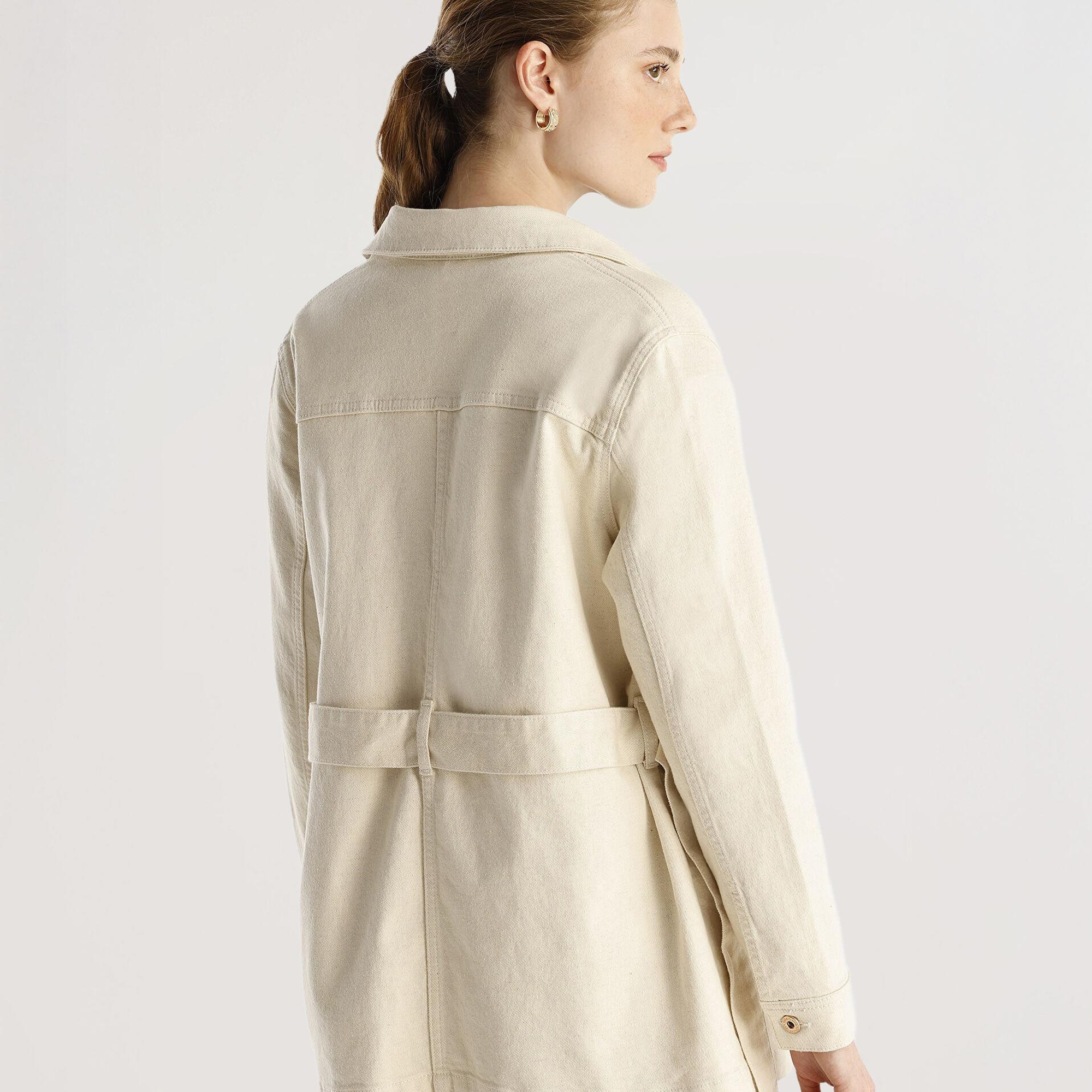 YARGICI Cep Detaylı Kemerli Denim Pardösü