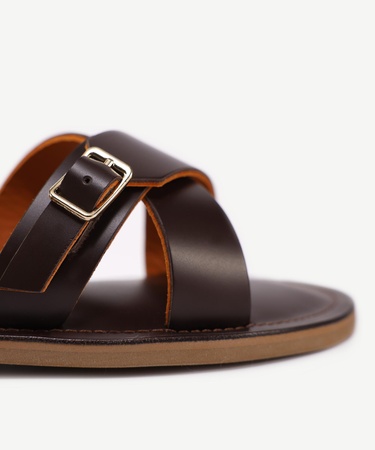  YARGICI Arkadan Bağlı Deri Sandalet