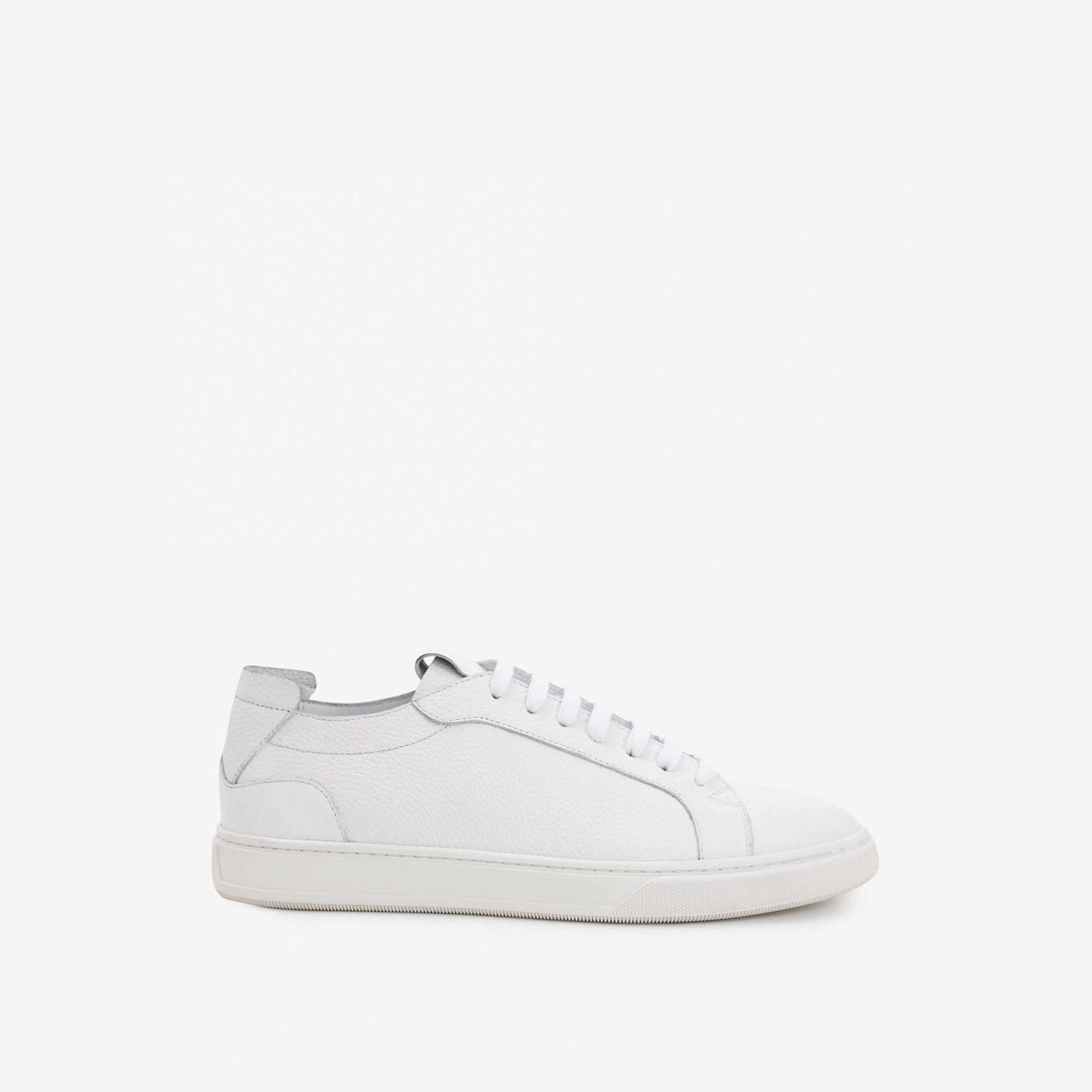 YARGICI Klasik Beyaz Spor Ayakkabı