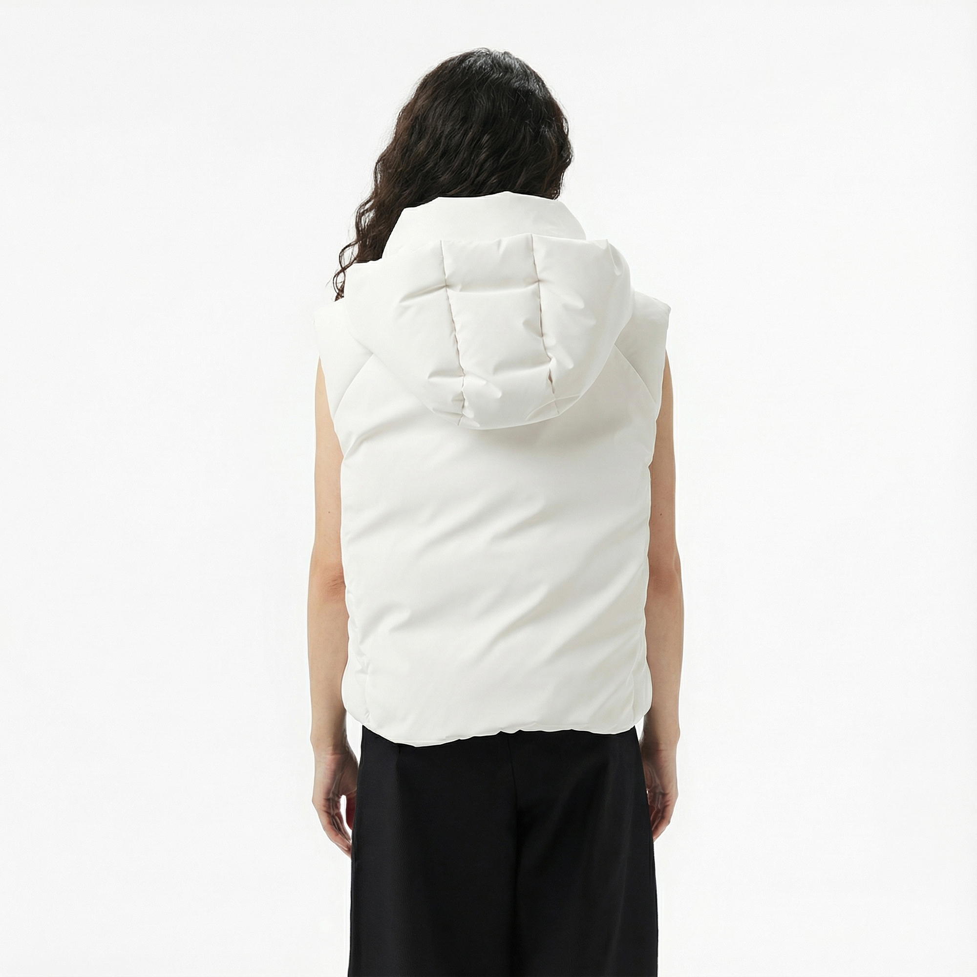  Lacoste Kadın Kapüşonlu Beyaz Yelek