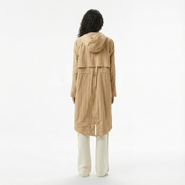  Lacoste Kadın Kapüşonlu Bej Mont