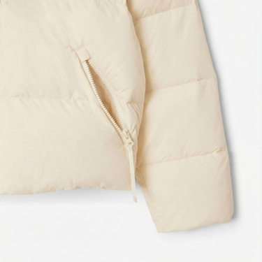  Lacoste Kadın Relaxed Fit Kapüşonlu Krem Şişme Mont