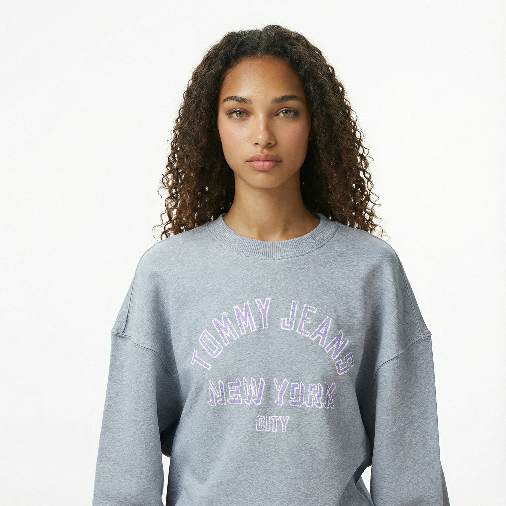 Tommy Jeans Varsity Overdye Kadın Gri Sweatshirt