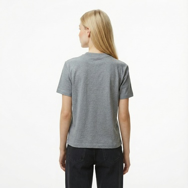  Calvin Klein Hero Classic Monologo Kadın Gri T-Shirt