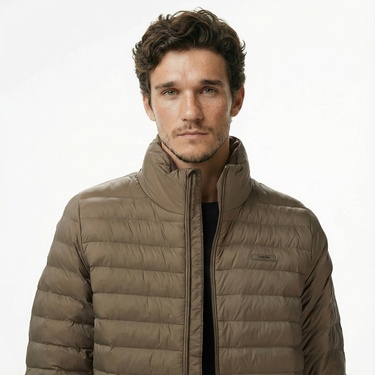  Calvin Klein Nylon Channeled Puffer Erkek Haki Mont