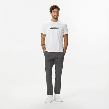  Calvin Klein Outline Tape Graphic Erkek Beyaz T-Shirt