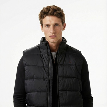  Tommy Hilfiger New Mid Weight Erkek Siyah Yelek