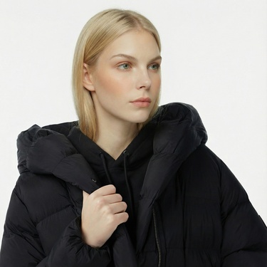  Calvin Klein Shine Wrap Puffer Kadın Siyah Mont