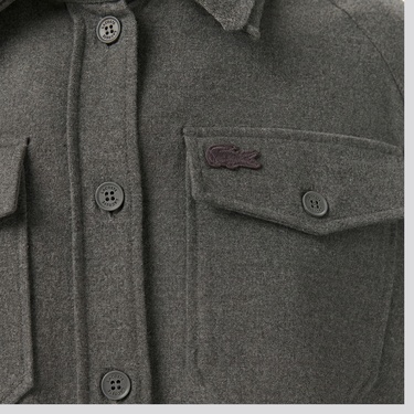  Lacoste Kadın Koyu Gri Gömlek