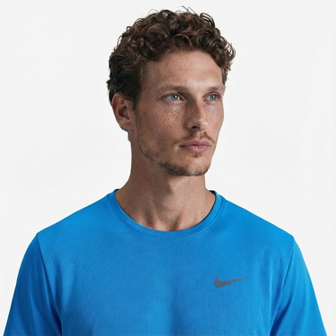  Nike Dri-Fit Miler Erkek Mavi T-Shirt