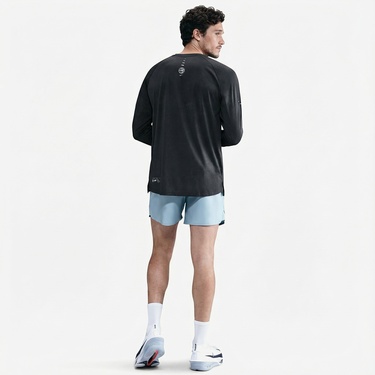  Nike Dri-Fit Stride Erkek Siyah Uzun Kollu T-Shirt