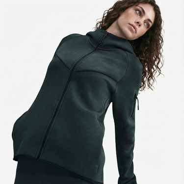  Nike Sportswear Tech Fleece Windrunner Kadın Yeşil Eşofman Üstü