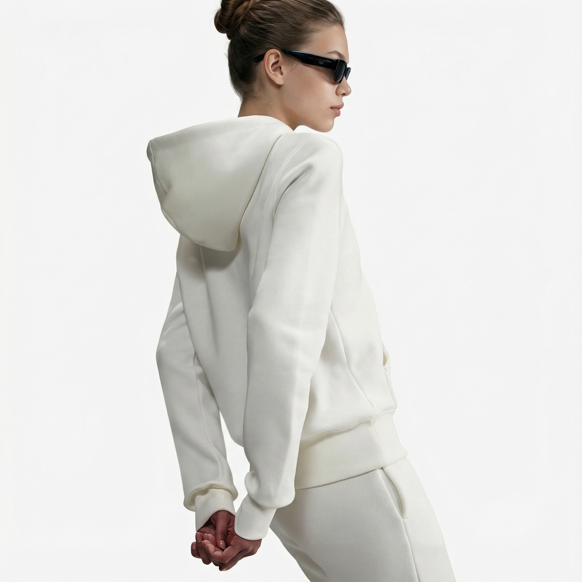 Nike Sportswear Phoenix Fleece Kadın Beyaz Kapüşonlu Hoodie