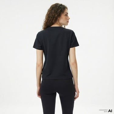  Converse Kadın Siyah T-Shirt