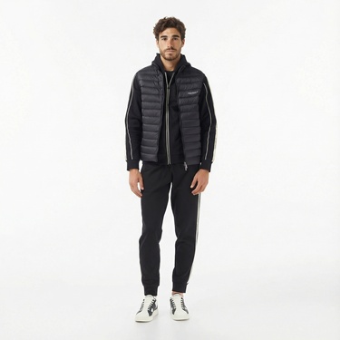 Armani Exchange Erkek Siyah Yelek