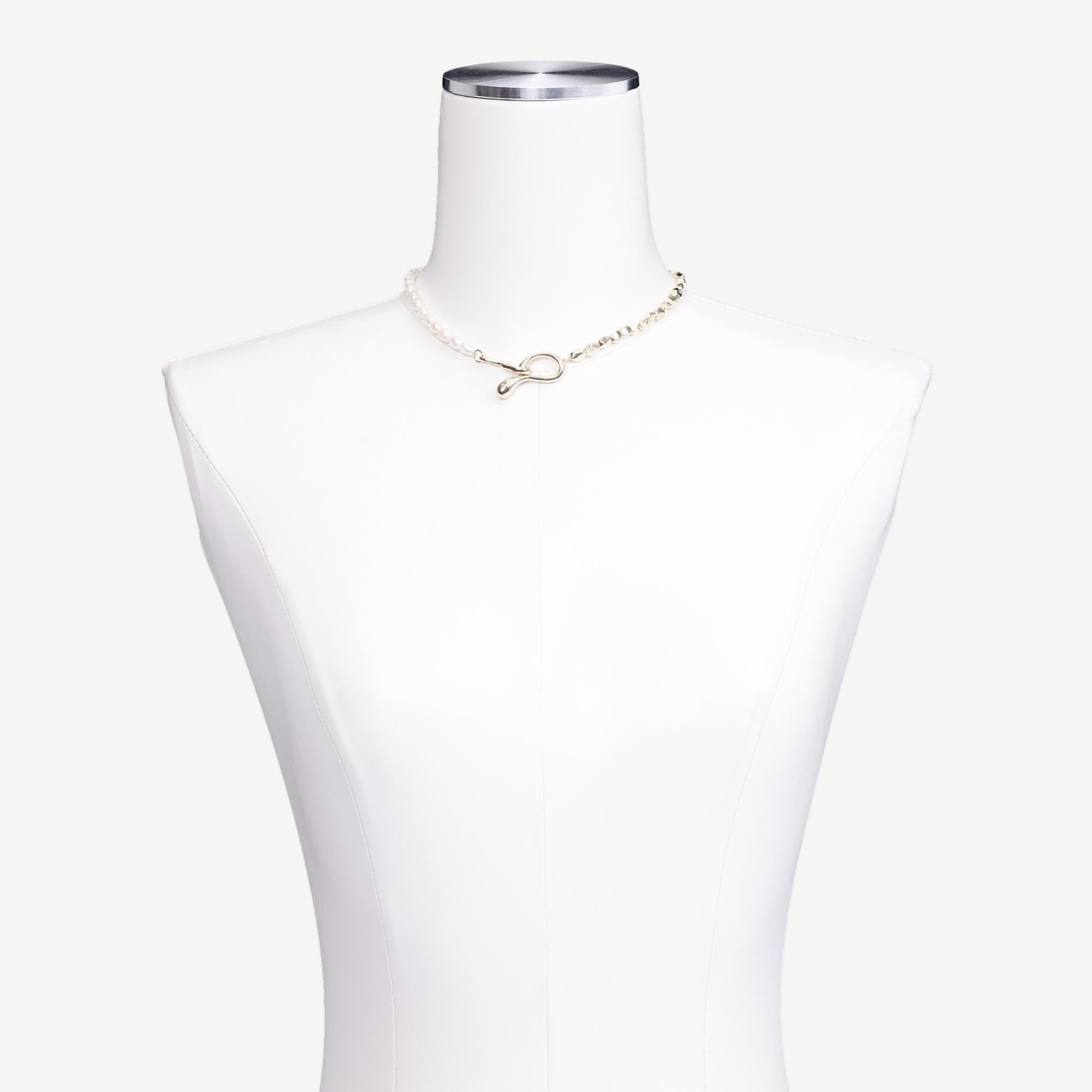 YARGICI İnci Detaylı Kolye