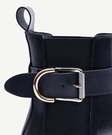  YARGICI Lastikli Ve Tokalı Deri Bot