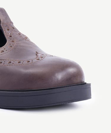  YARGICI Zımba Detaylı Deri Düz Ayakkabı