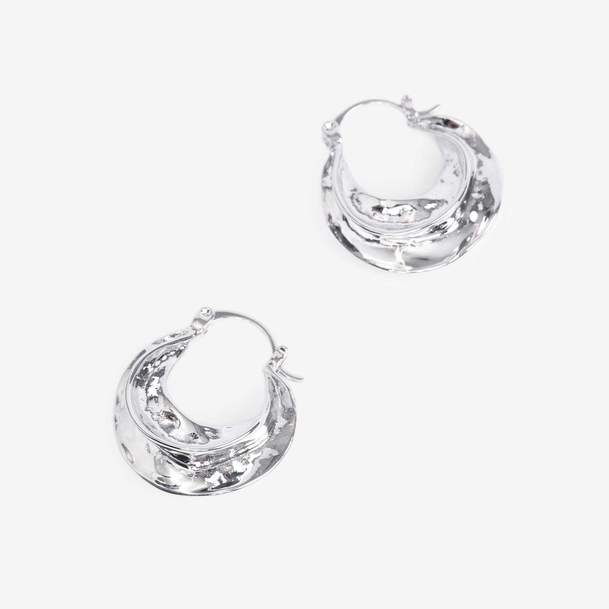 YARGICI Asimetrik Formlu Gümüş Küpe