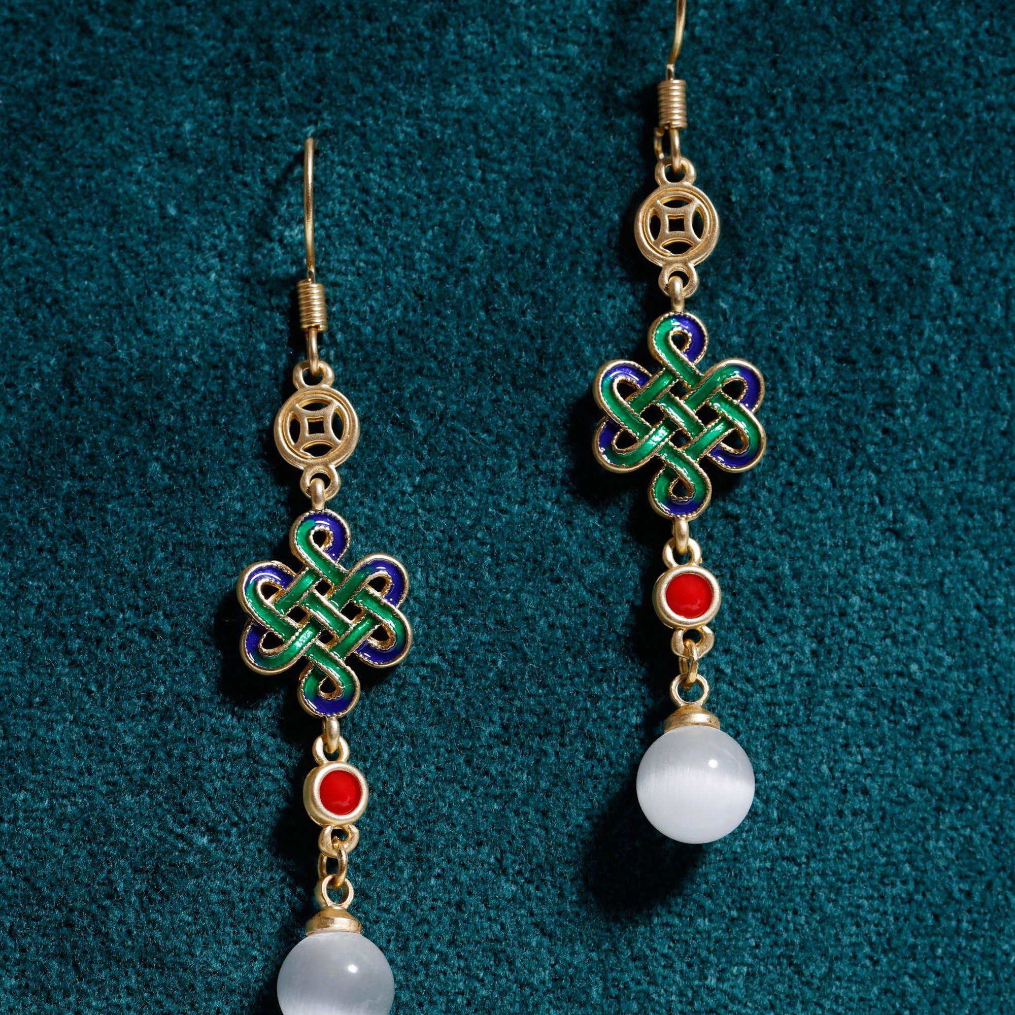 YARGICI Doğal Taş Detaylı Uzun Küpe