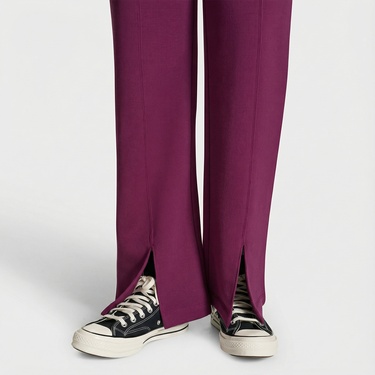  Converse Kadın Mor Pantolon