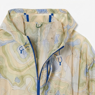  Lacoste Kadın Oversize Fit Kapüşonlu Renkli Mont