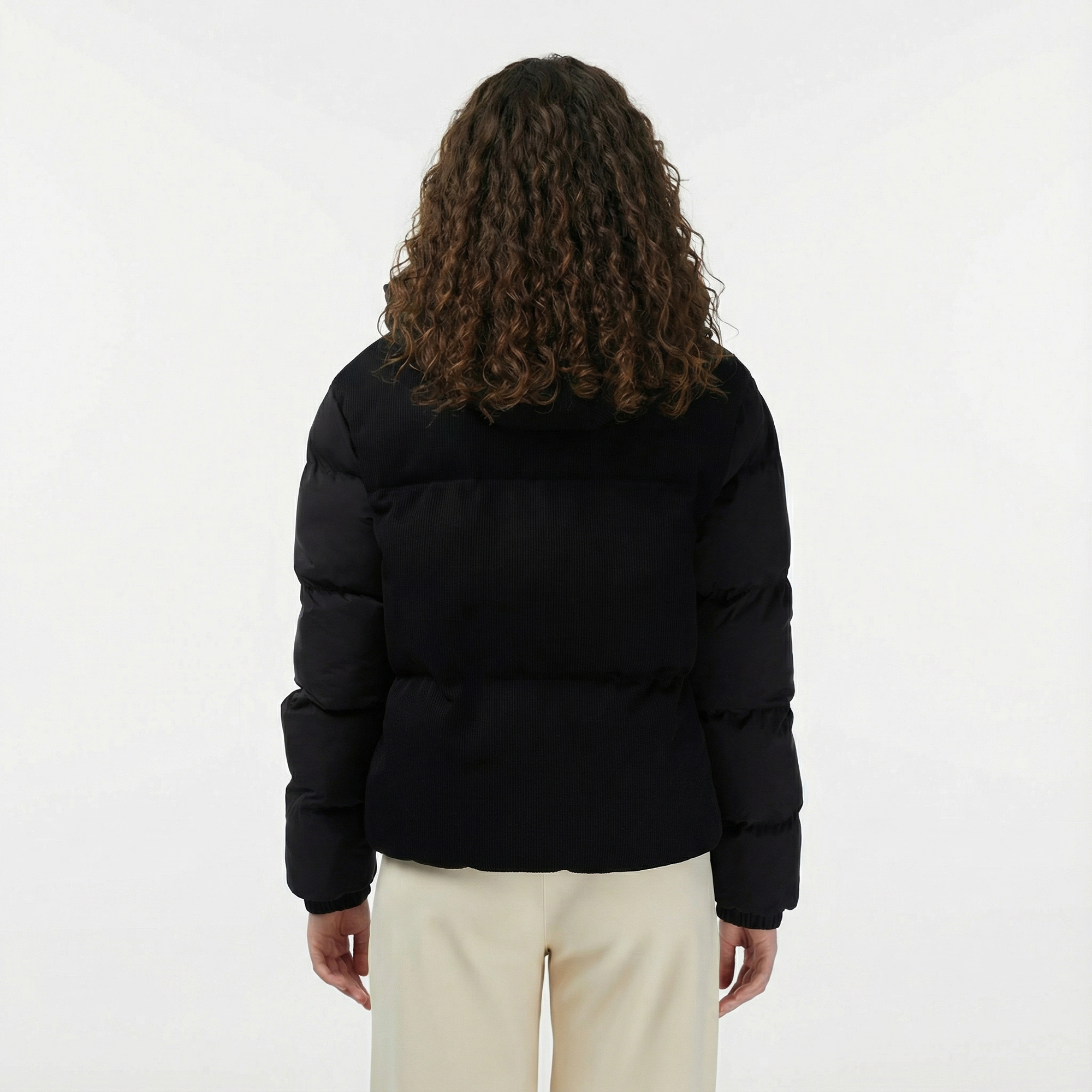  Lacoste Kadın Kapüşonlu Siyah Mont