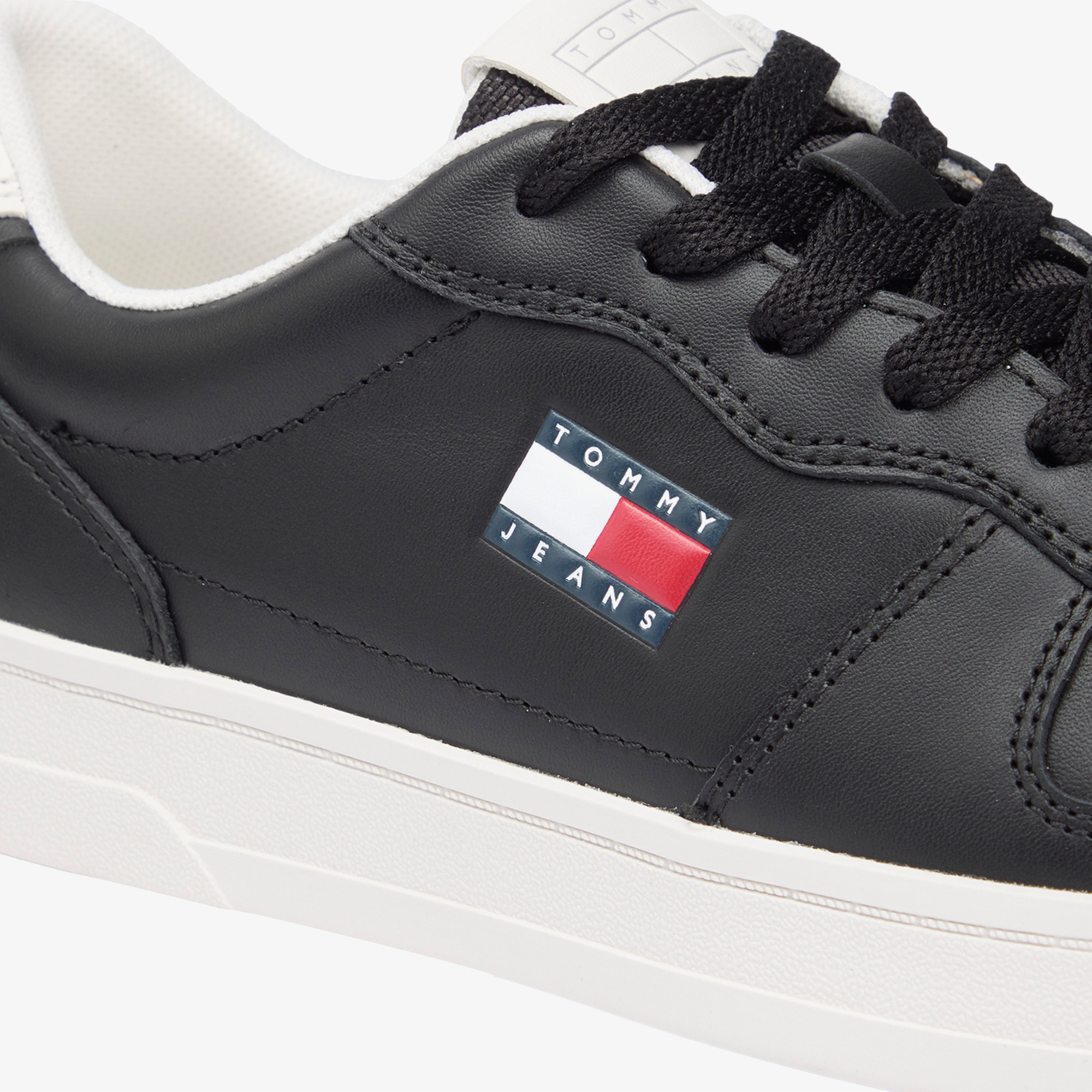  Tommy Hilfiger The Greenwich Kadın Siyah Sneaker
